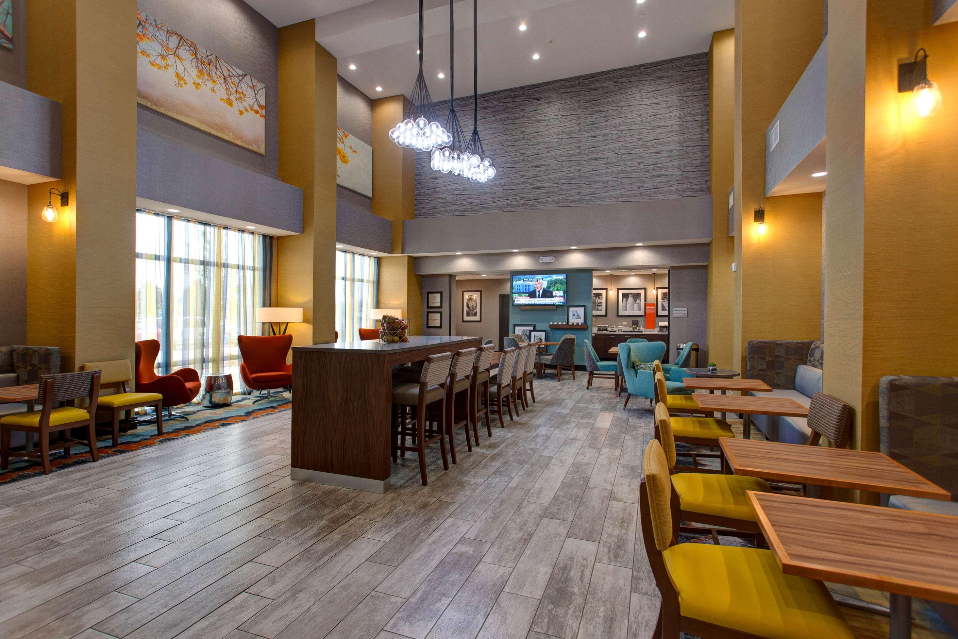 Hampton Inn & Suites-Wichita/Airport, Ks Luaran gambar