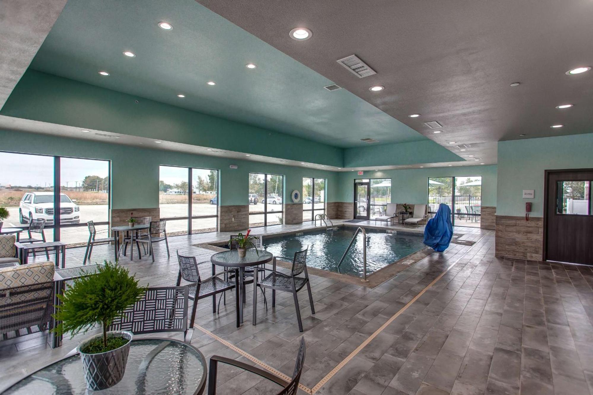 Hampton Inn & Suites-Wichita/Airport, Ks Luaran gambar