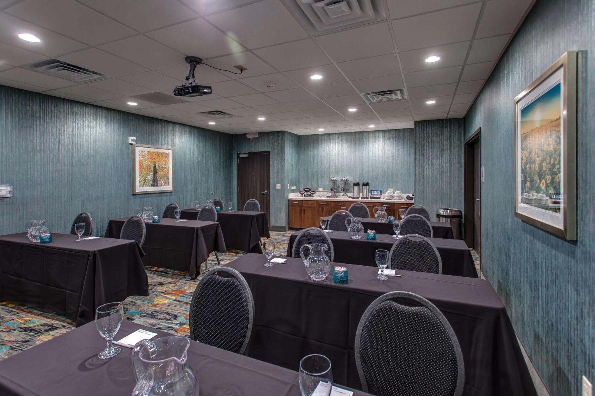 Hampton Inn & Suites-Wichita/Airport, Ks Luaran gambar